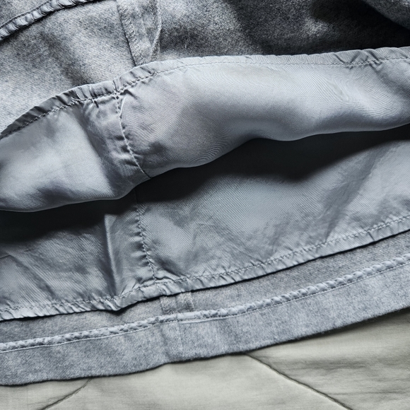 WILFRED Essonne Skirt Wool Cashmere Italy Light Grey Size 4 Aritzia - Picture 5 of 9